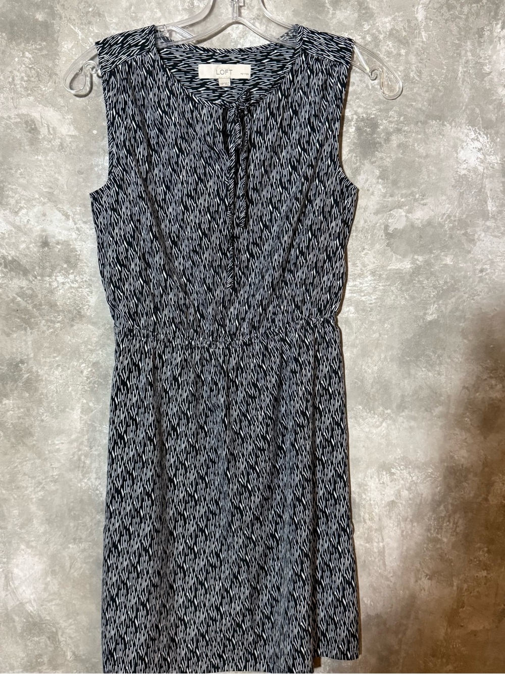 LOFT Black & White Sleeveless Tie-Neck Midi Dress (love 22)